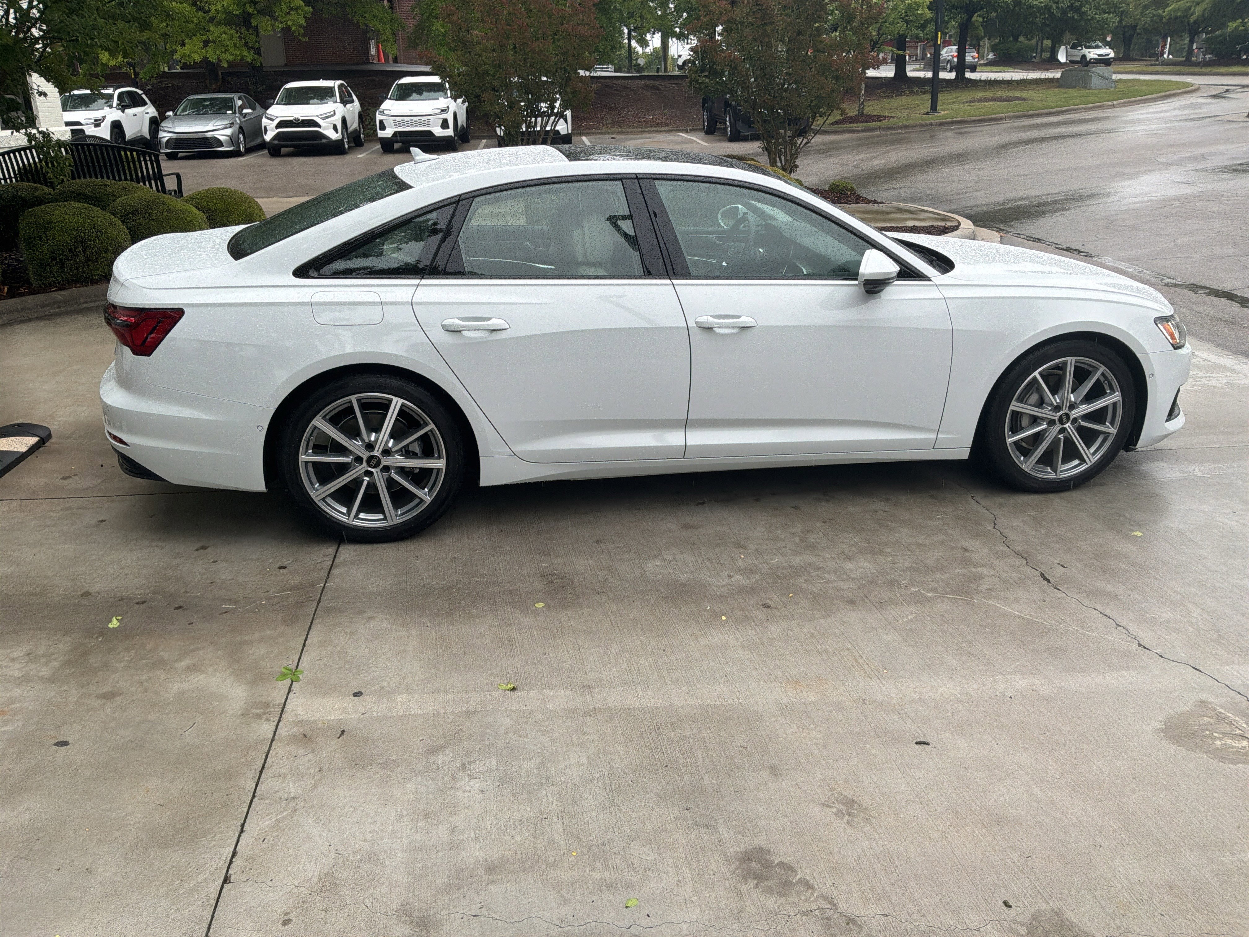 Used 2025 Audi A6 2.0T Premium w/ Convenience Plus Package AWD/4WD image 11