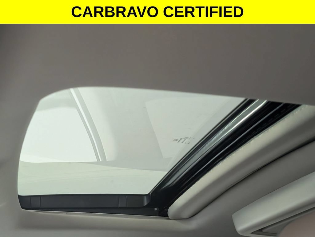 Used 2025 Honda Odyssey Touring image 12