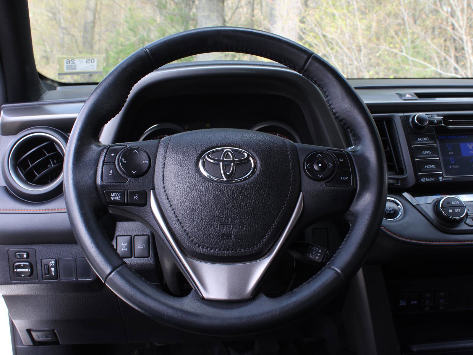 Used 2016 Toyota RAV4 SE AWD/4WD image 11