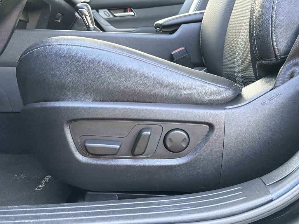 Used 2024 MAZDA CX-50 AWD 2.5 S w/ Preferred Package image 21