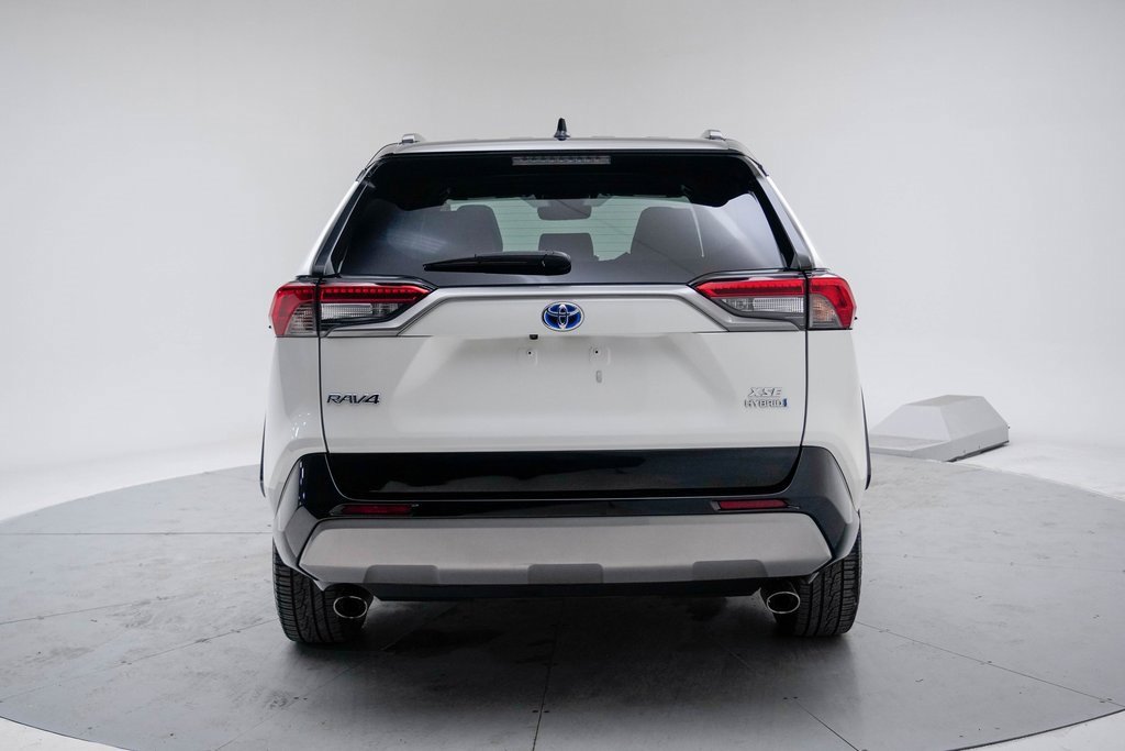 Used 2022 Toyota RAV4 XSE image 9