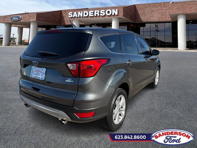 Certified 2019 Ford Escape SE image 3