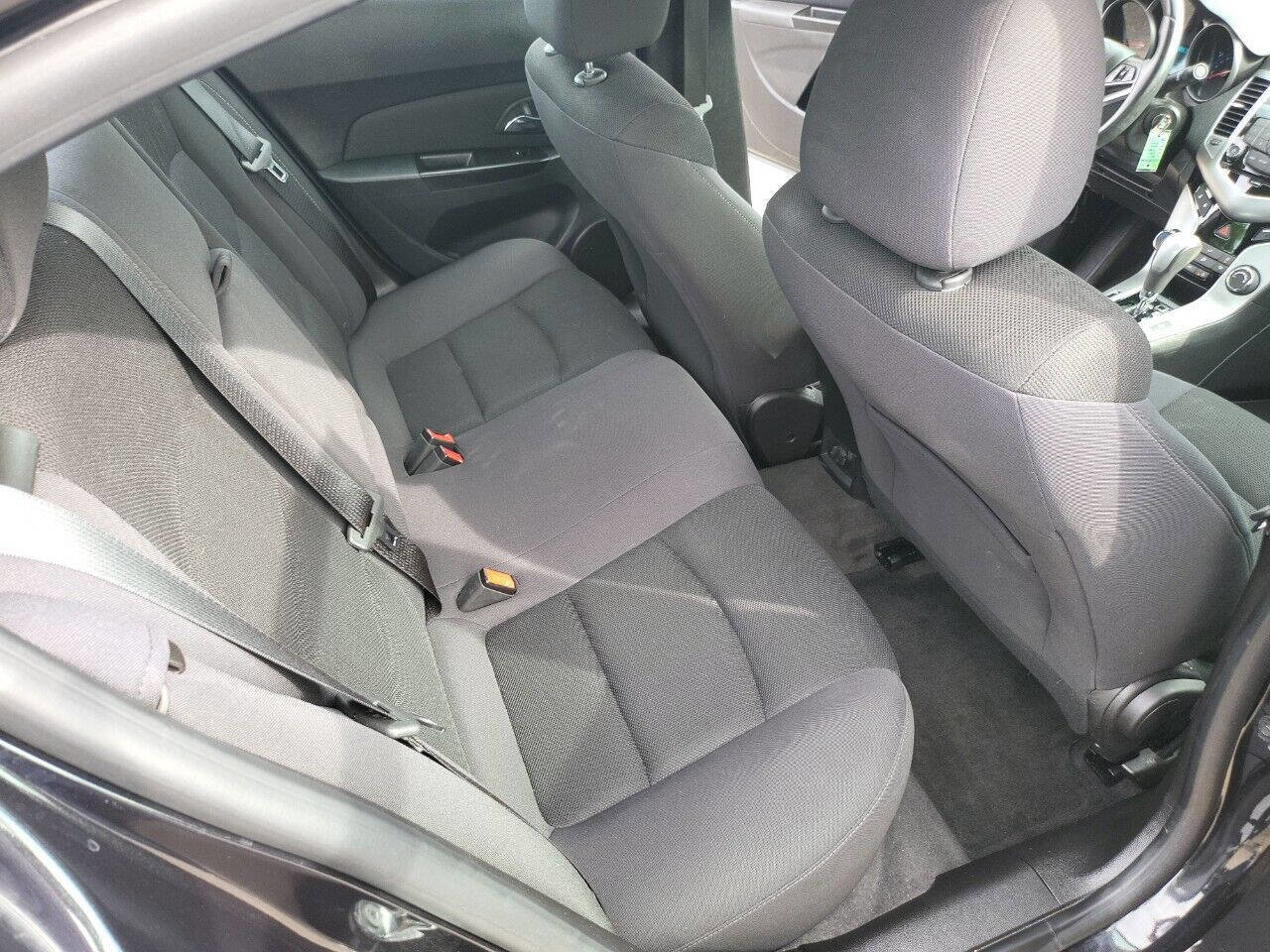 Used 2014 Chevrolet Cruze LT image 25