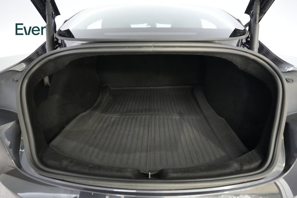 Used 2025 Tesla Model 3 Long Range RWD image 8