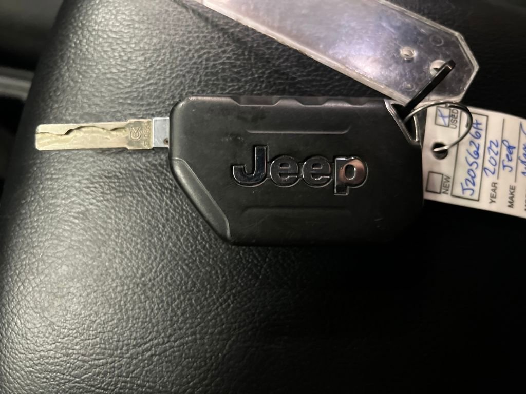 Used 2022 Jeep Wrangler Sport image 30