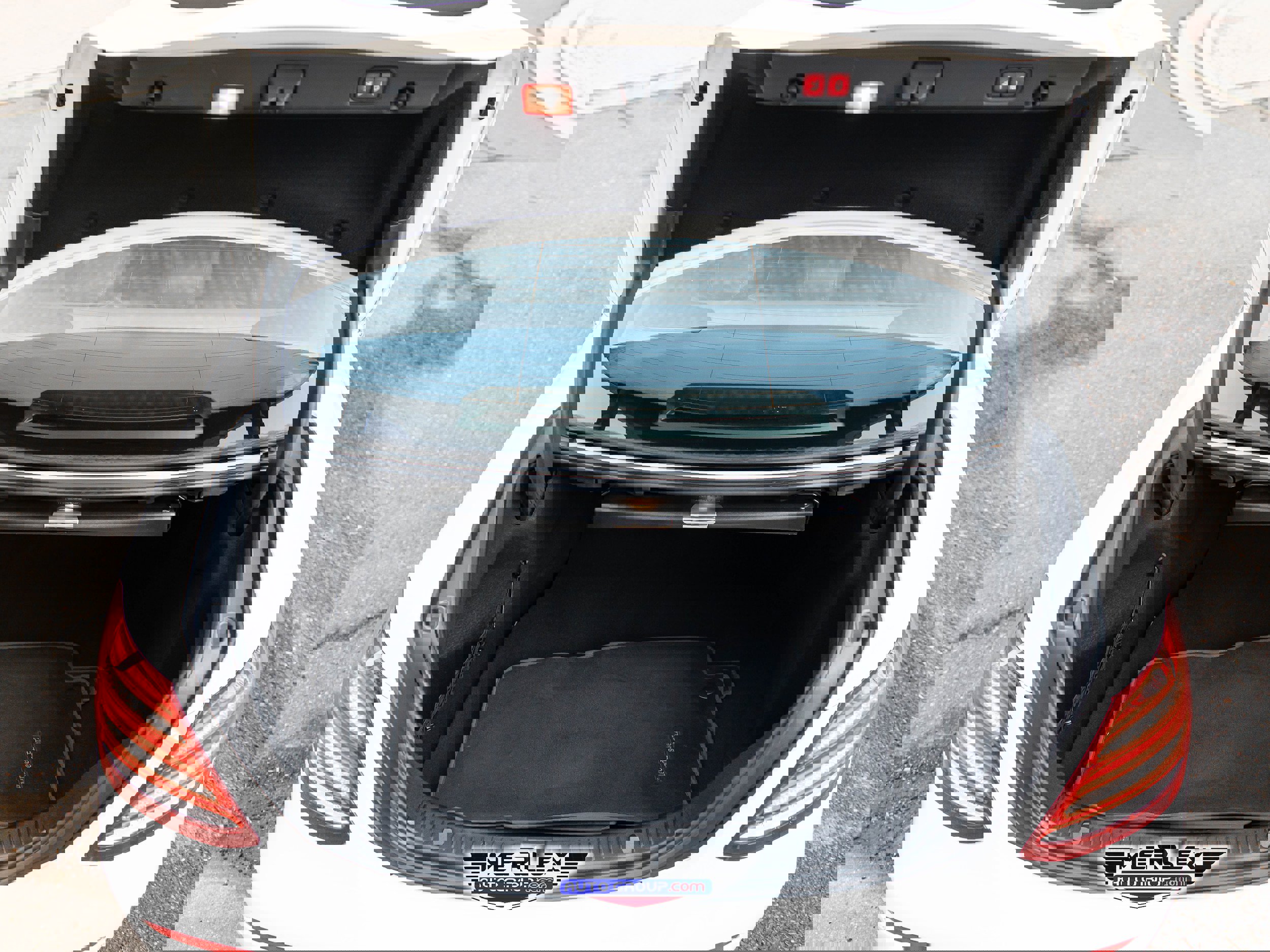 Used 2018 Mercedes-Benz E 300 300 AMG Package w/ Premium 1 Package image 50