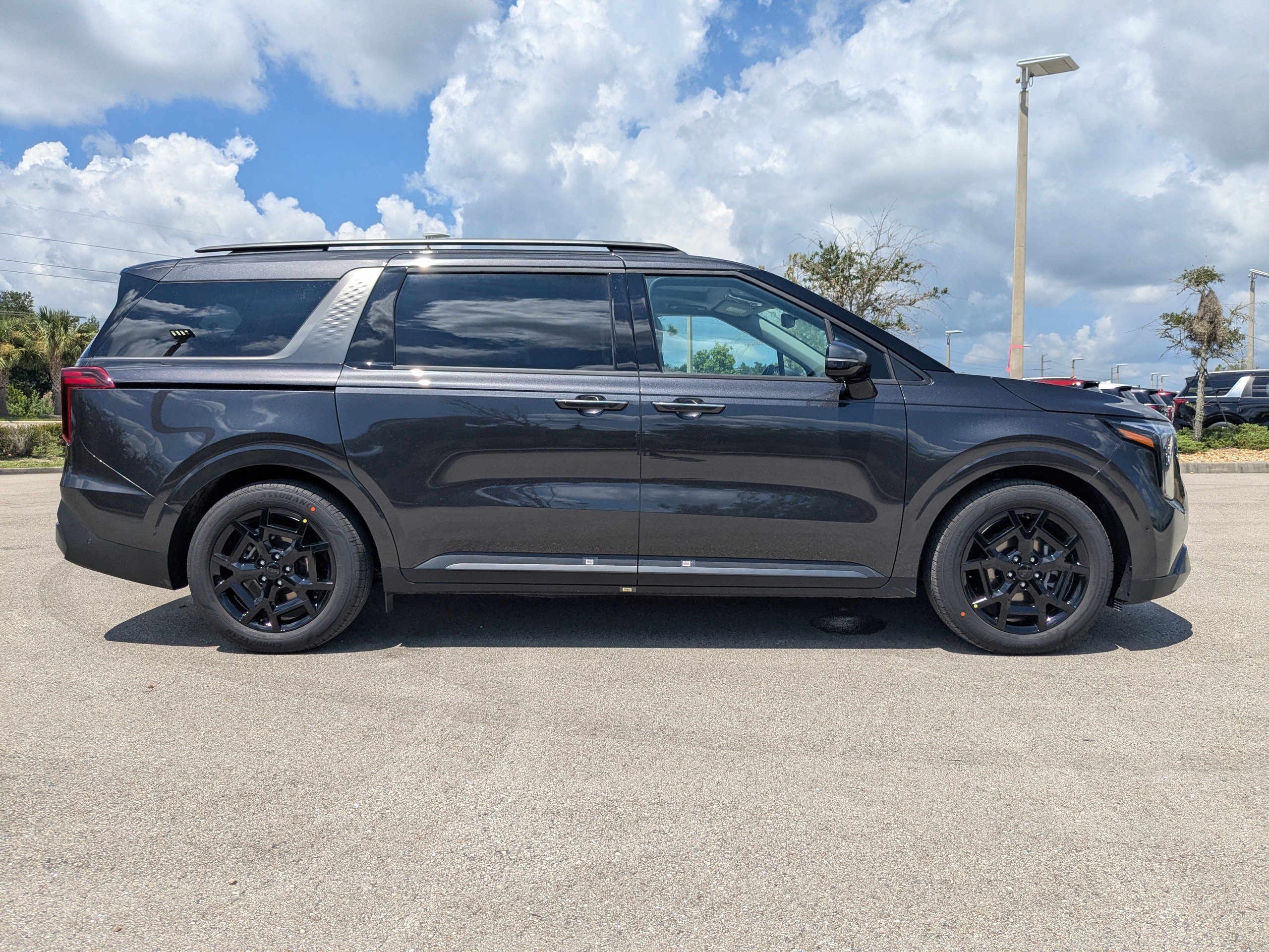 New 2026 Kia Carnival SX Prestige image 4