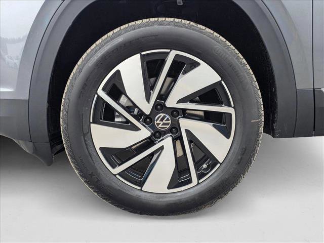 New 2025 Volkswagen Atlas SEL image 11