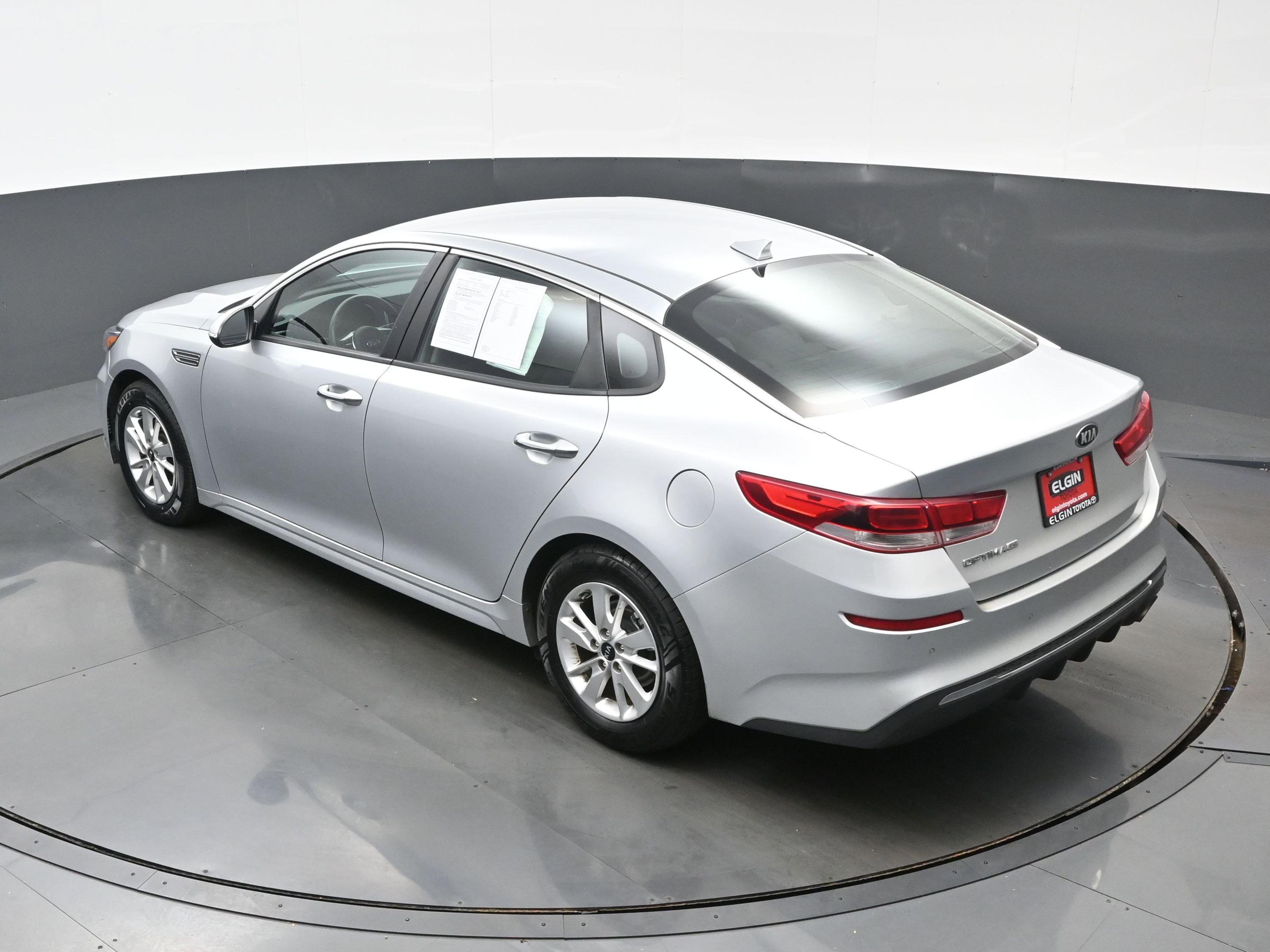 Used 2019 Kia Optima LX image 36