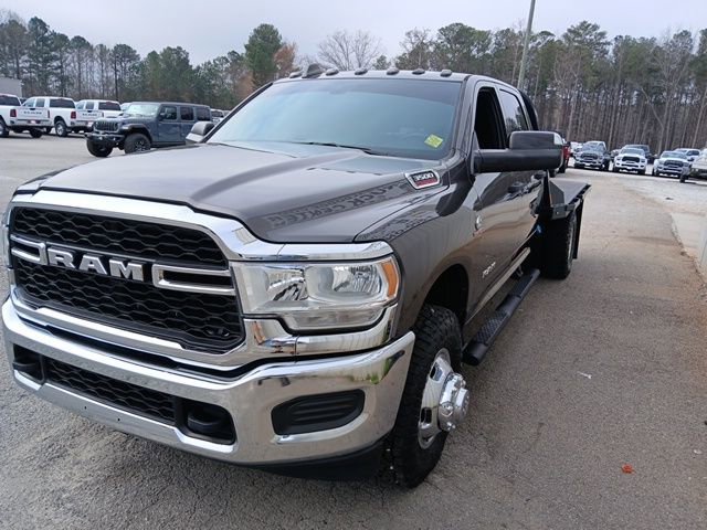 Used 2021 RAM 3500 Tradesman w/ Chrome Appearance Group image 11