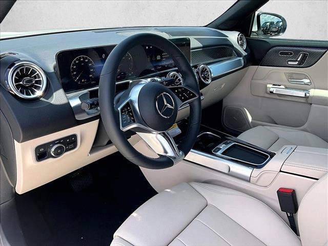 New 2026 Mercedes-Benz GLB 250 image 8