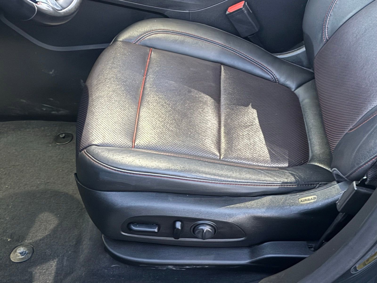 Used 2019 Chevrolet Blazer RS w/ Sun and Wheels Package image 34