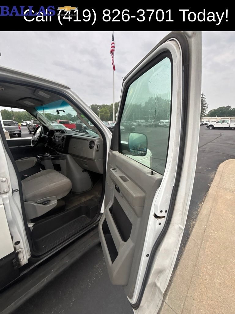 Used 2013 Ford E-250 and Econoline 250 w/ PWR Group RWD image 7