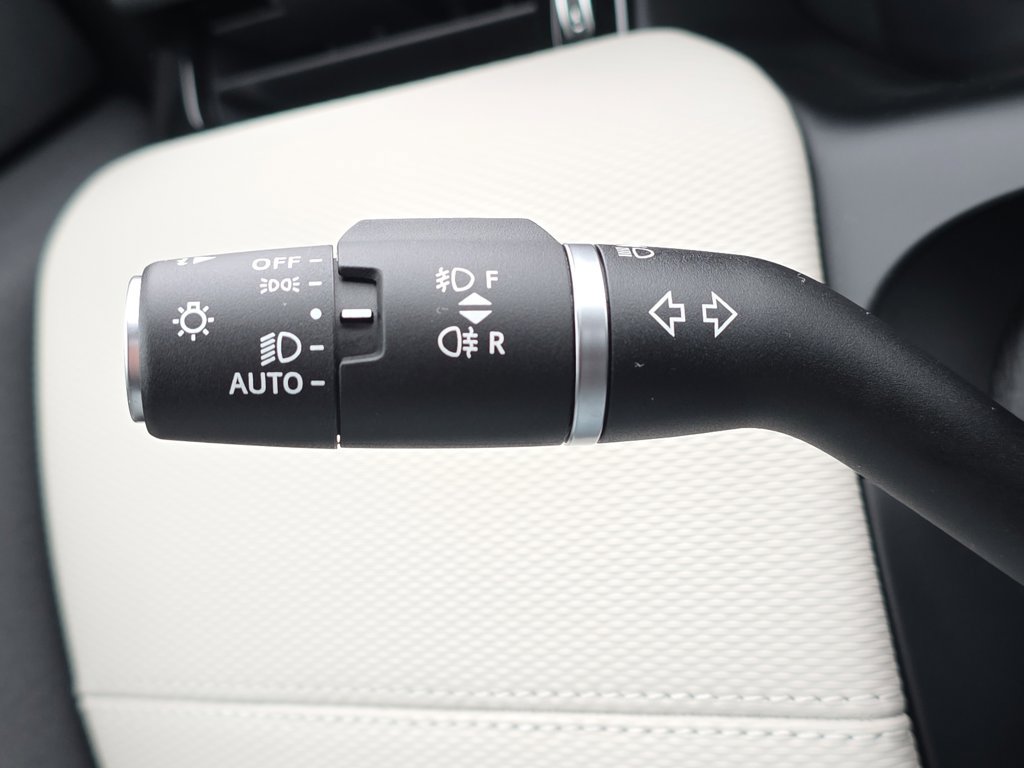 New 2026 Land Rover Discovery Sport Landmark AWD/4WD image 27