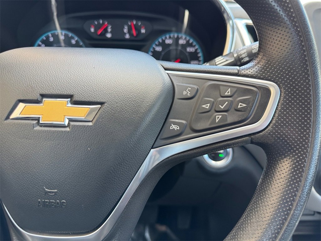 Used 2022 Chevrolet Equinox LS image 24