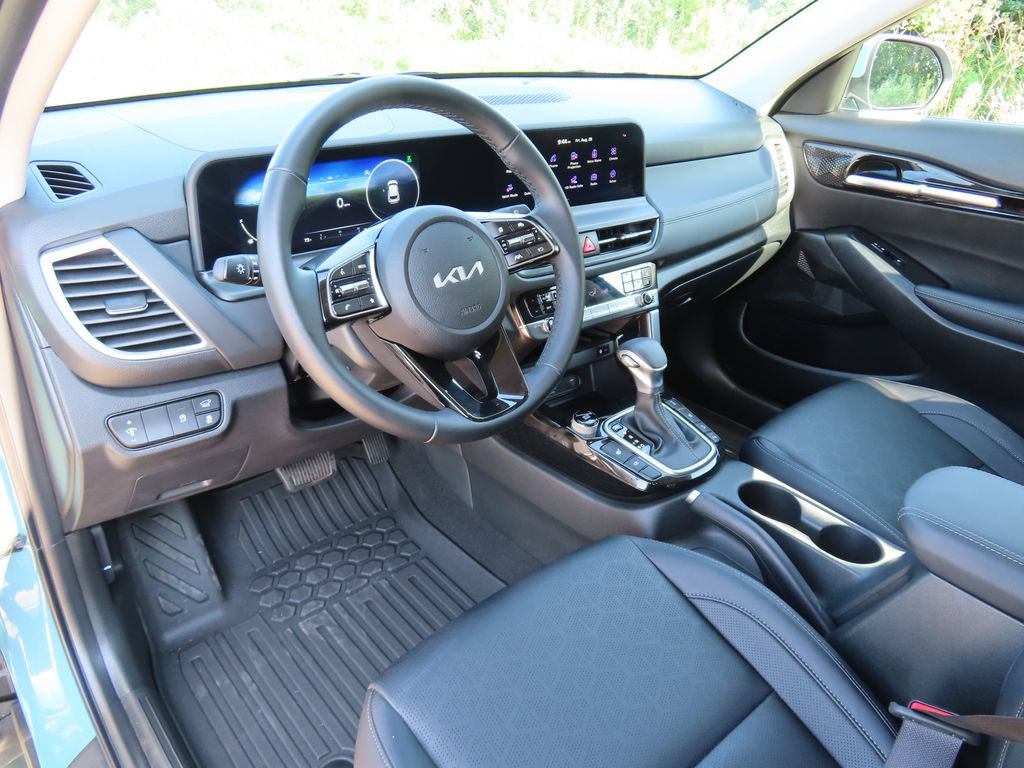Certified 2026 Kia Seltos EX AWD/4WD image 27