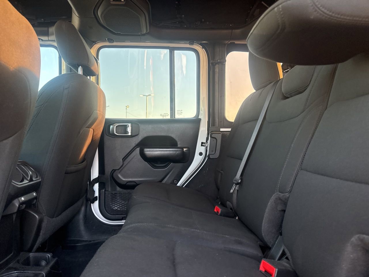 Used 2021 Jeep Wrangler Unlimited Sport image 31