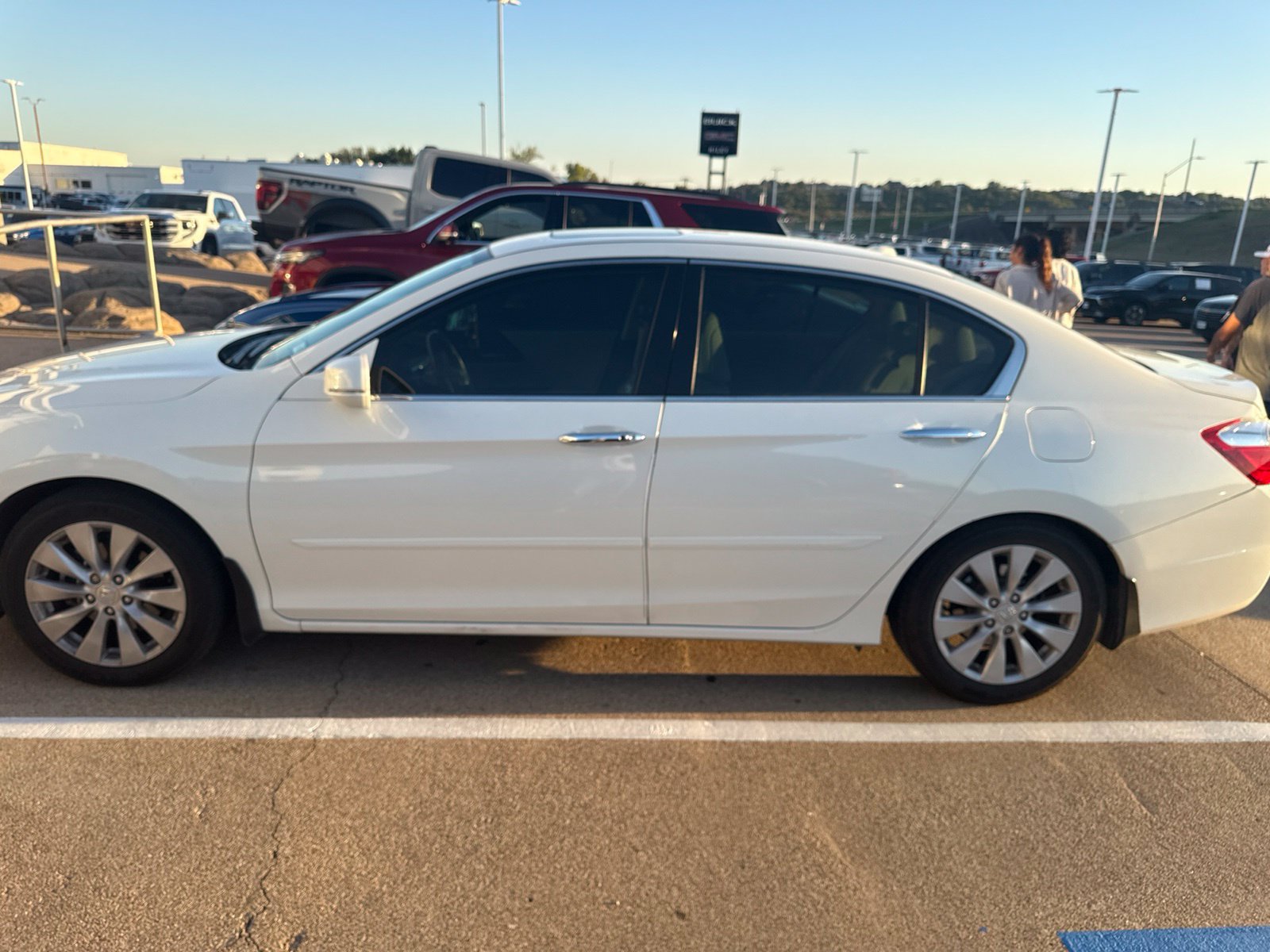 Used 2014 Honda Accord EX-L image 20