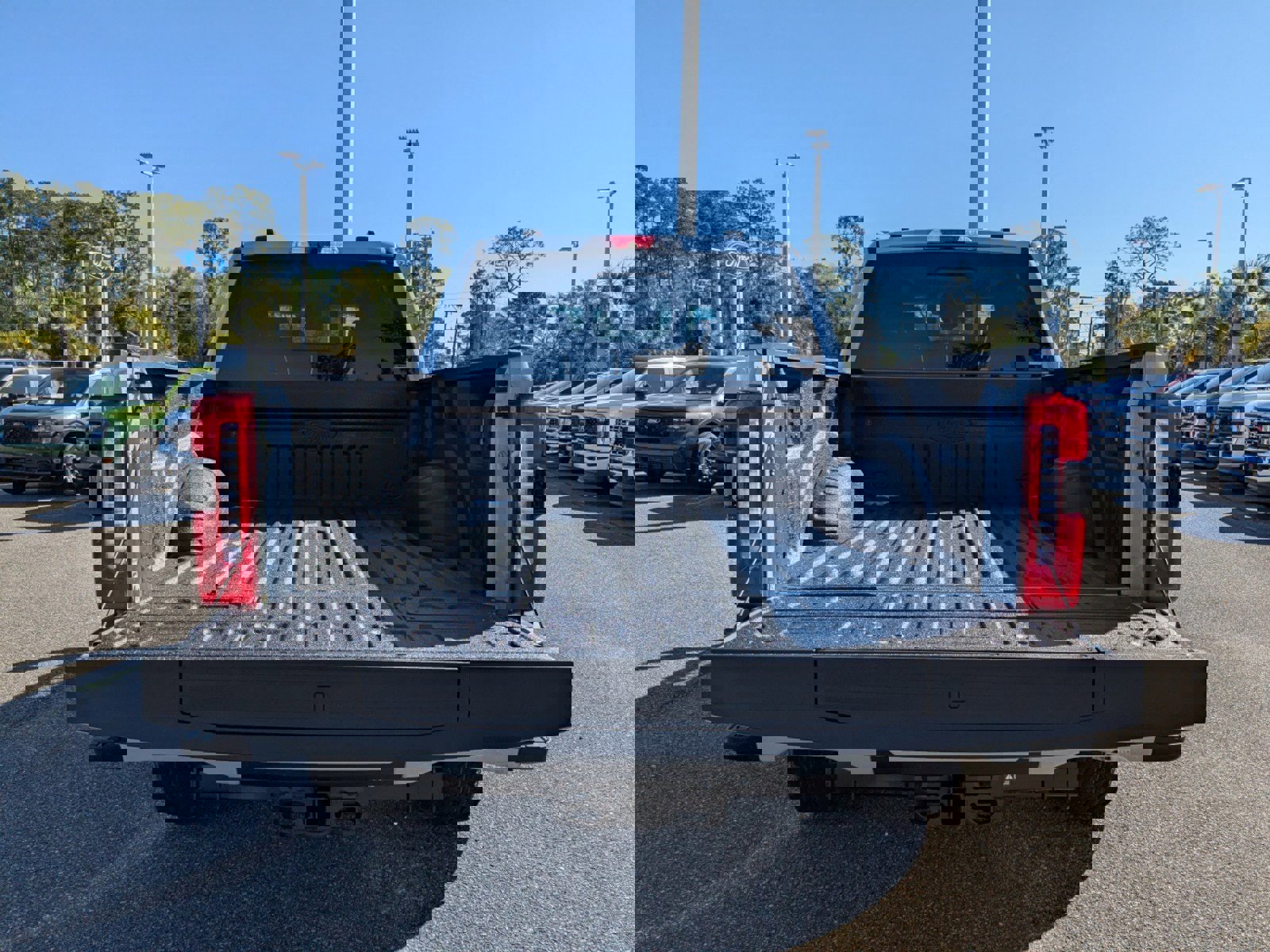 New 2025 Ford F350 Lariat w/ Lariat Ultimate Package image 41