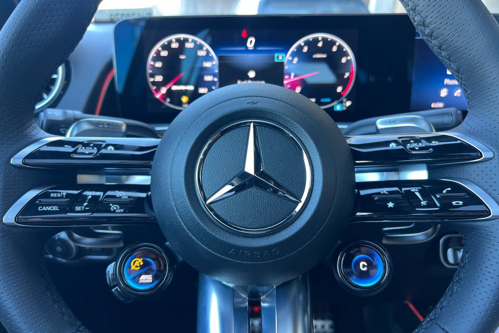 New 2026 Mercedes-Benz GLB 35 AMG 4MATIC image 29