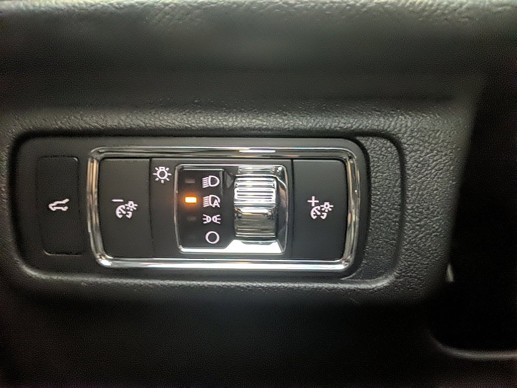 Certified 2022 Lincoln Corsair AWD w/ Premium Package image 25