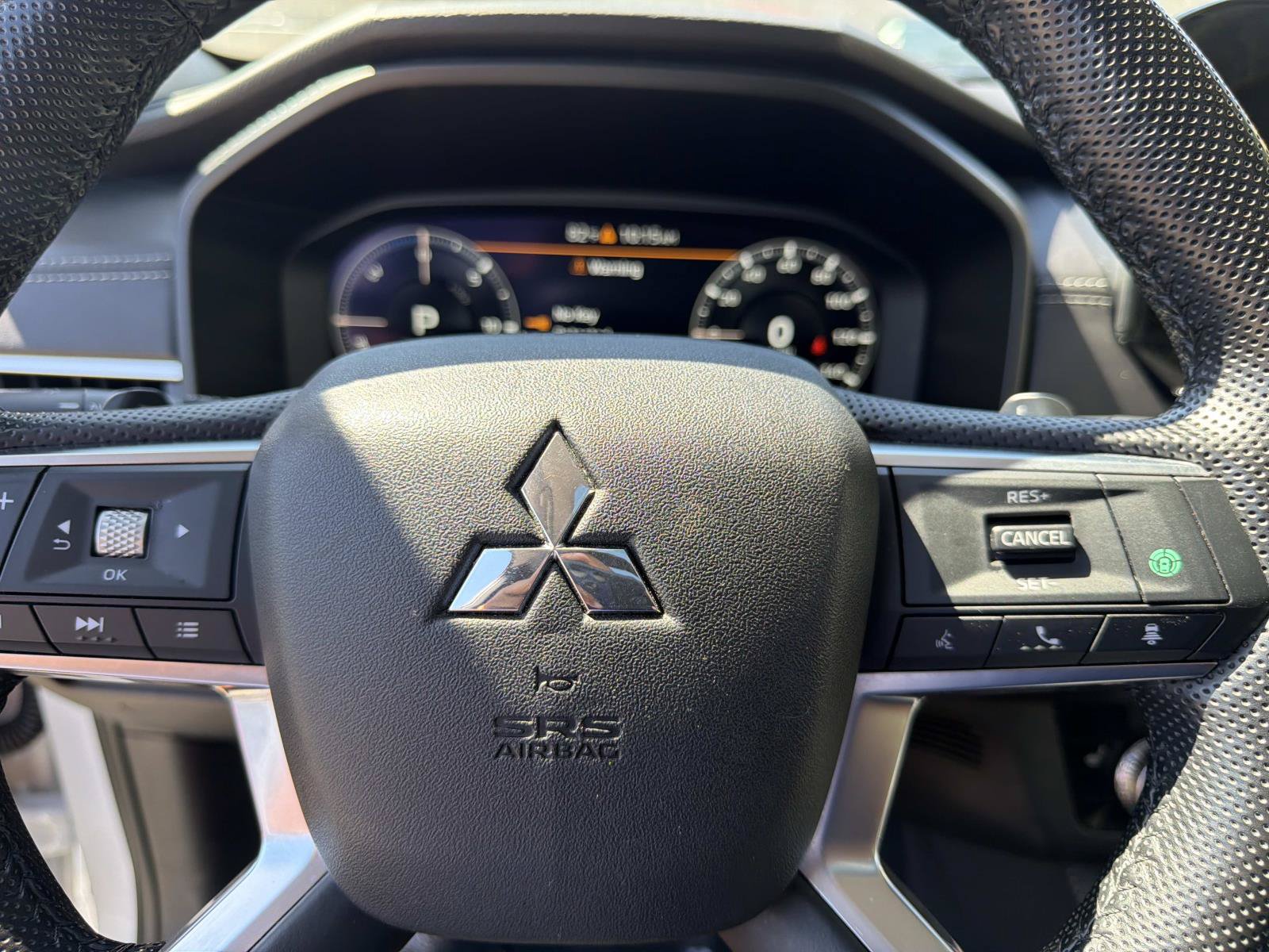 Used 2024 Mitsubishi Outlander Ralliart AWD/4WD image 17