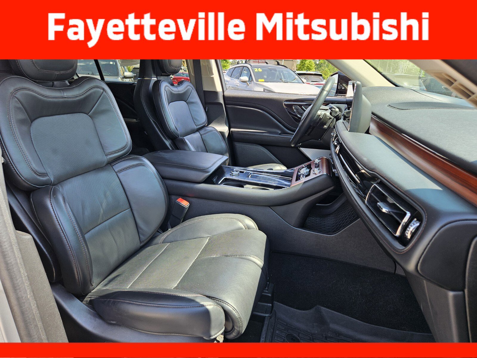 Used 2024 Lincoln Aviator Reserve w/ Equipment Group 201A RWD image 19