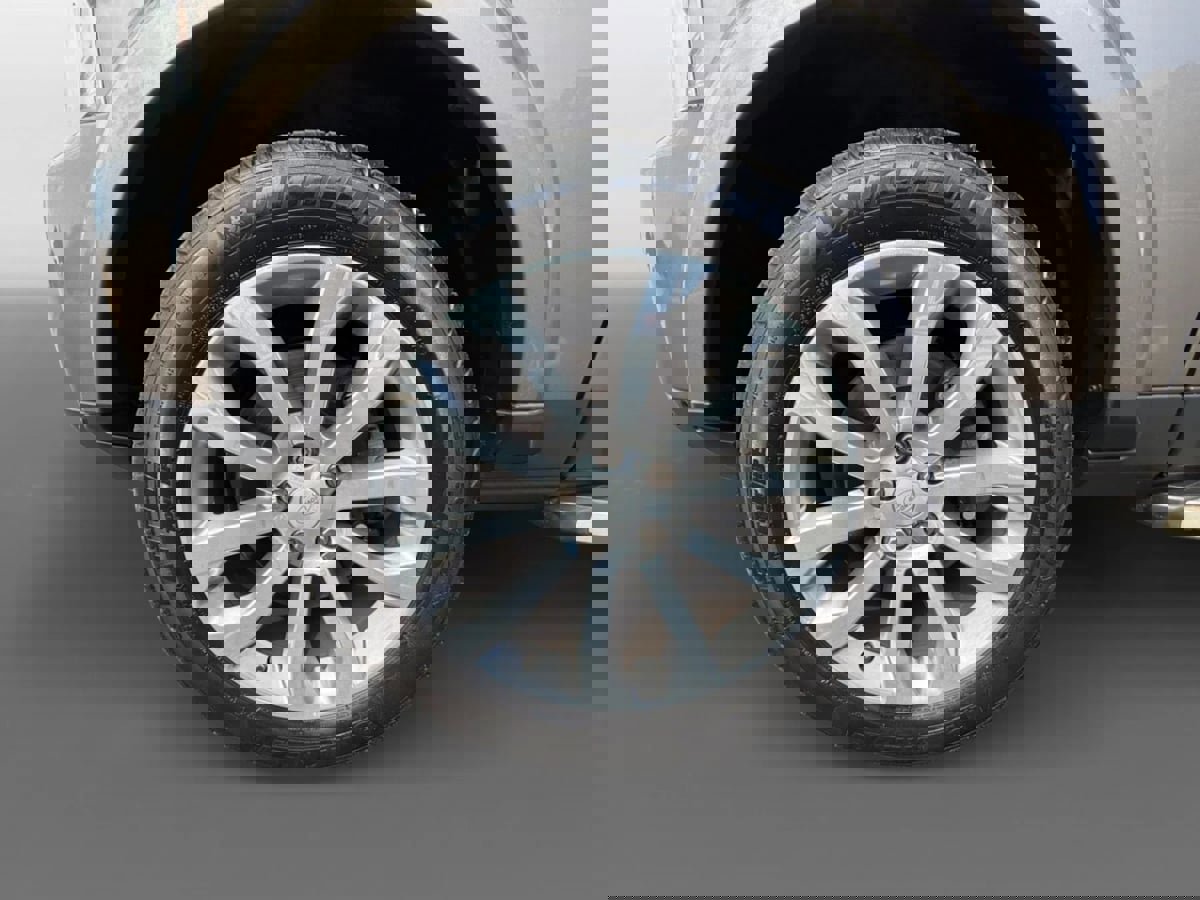 Used 2016 Land Rover LR4 HSE LUX image 32