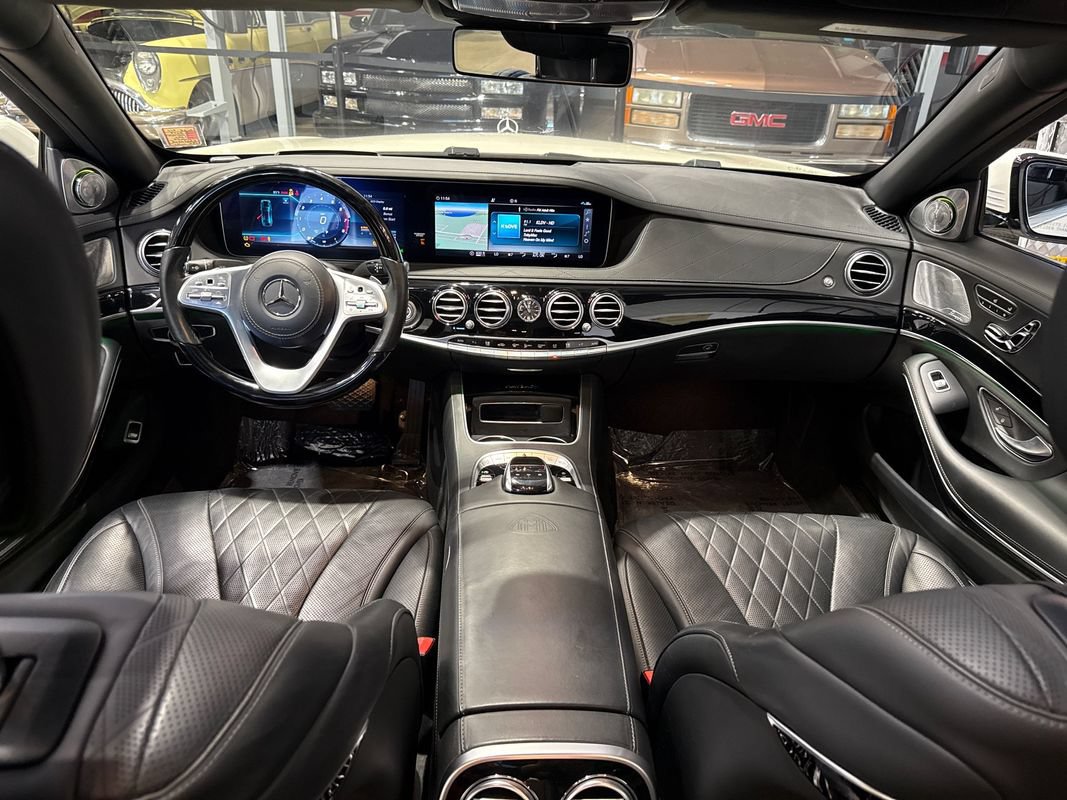 Used 2019 Mercedes-Benz Maybach S 560 4MATIC image 11