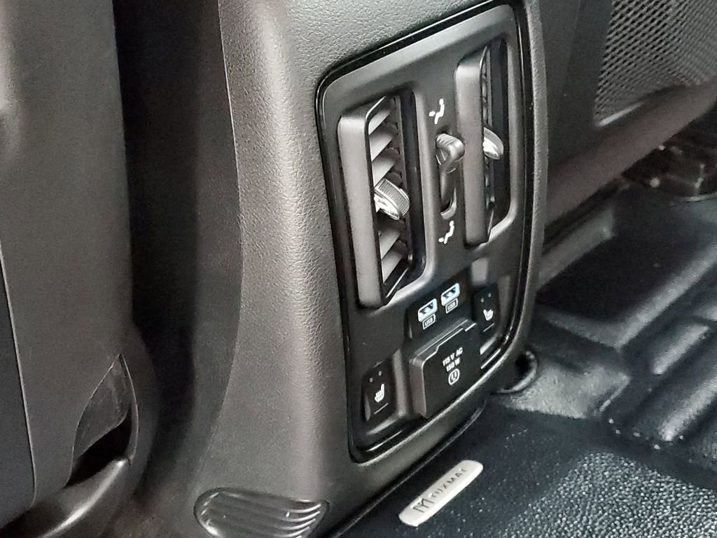 Used 2021 Dodge Durango R/T w/ Trailer Tow Group IV image 38