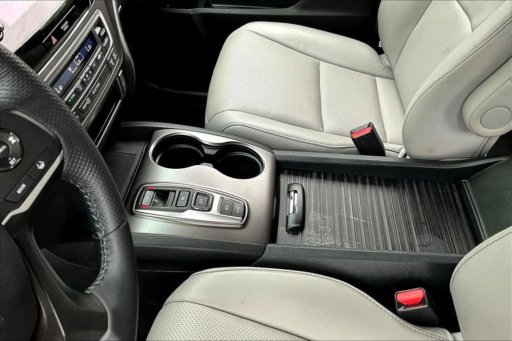 Used 2023 Honda Passport EX-L image 15