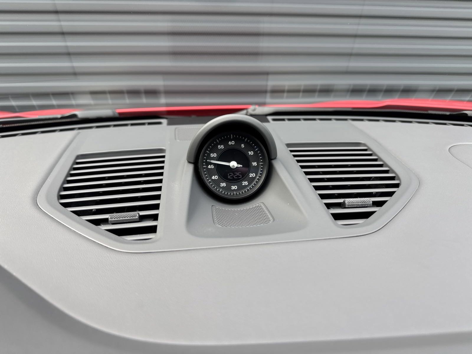 Certified 2024 Porsche 911 Targa 4S image 27