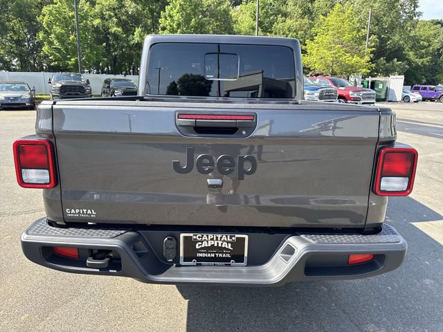 New 2026 Jeep Gladiator Sport AWD/4WD image 12