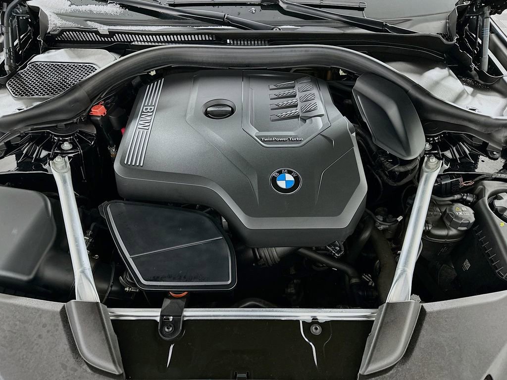 Used 2023 BMW 530i xDrive w/ Executive Package image 38