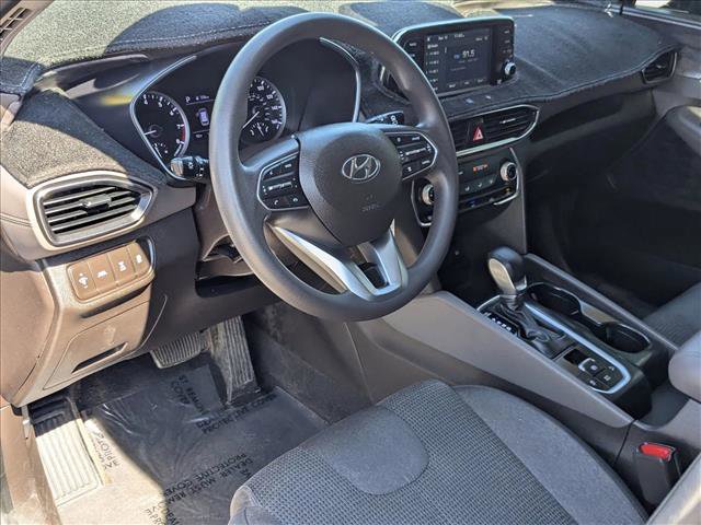 Used 2020 Hyundai Santa Fe SE image 9