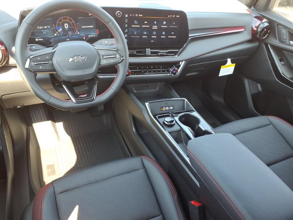 New 2027 Chevrolet Equinox RS w/ LPO, Floor Liner Package FWD image 6