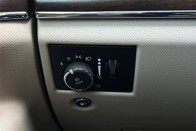 Used 2018 Jeep Grand Cherokee Limited w/ Trailer Tow Group IV image 31