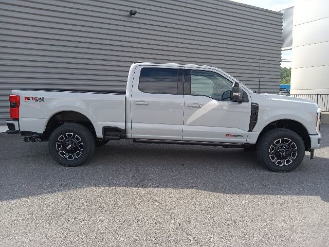 New 2026 Ford F250 Platinum AWD/4WD image 2
