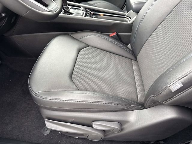 New 2026 Jeep Compass Latitude image 18