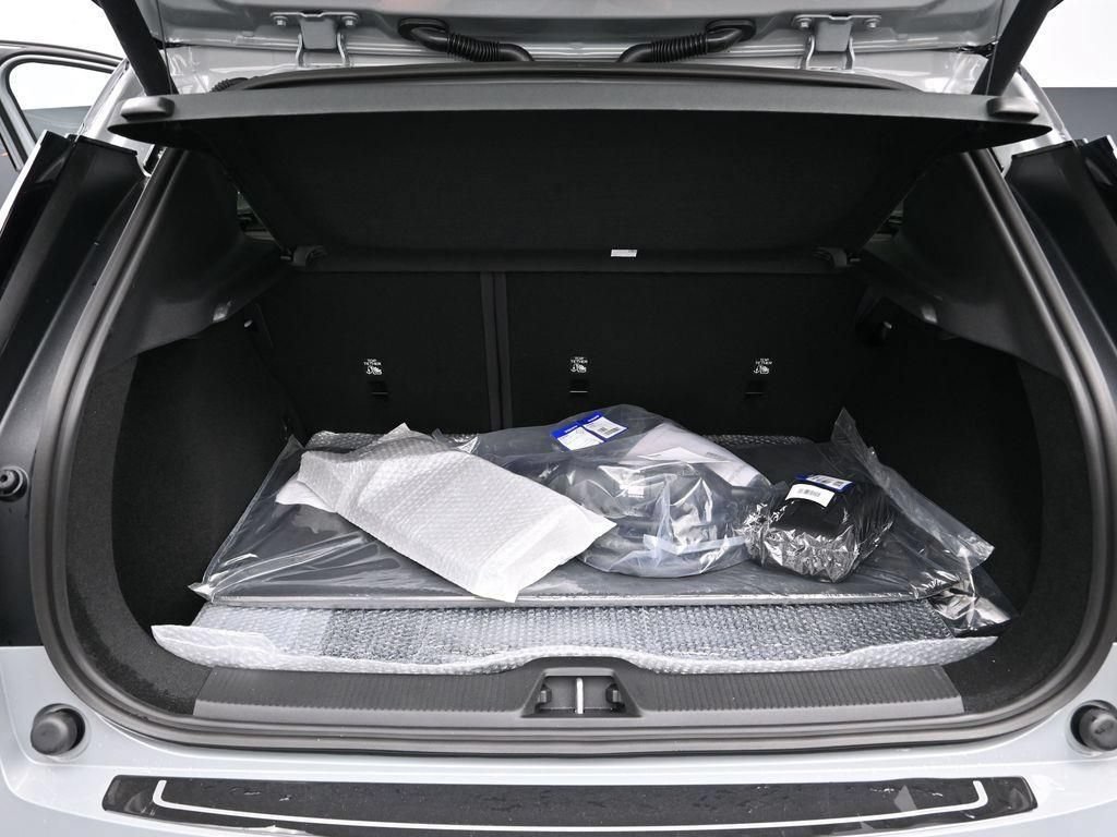New 2026 Volvo EX30 Cross Country Ultra w/ Protection Package Premier AWD/4WD image 12