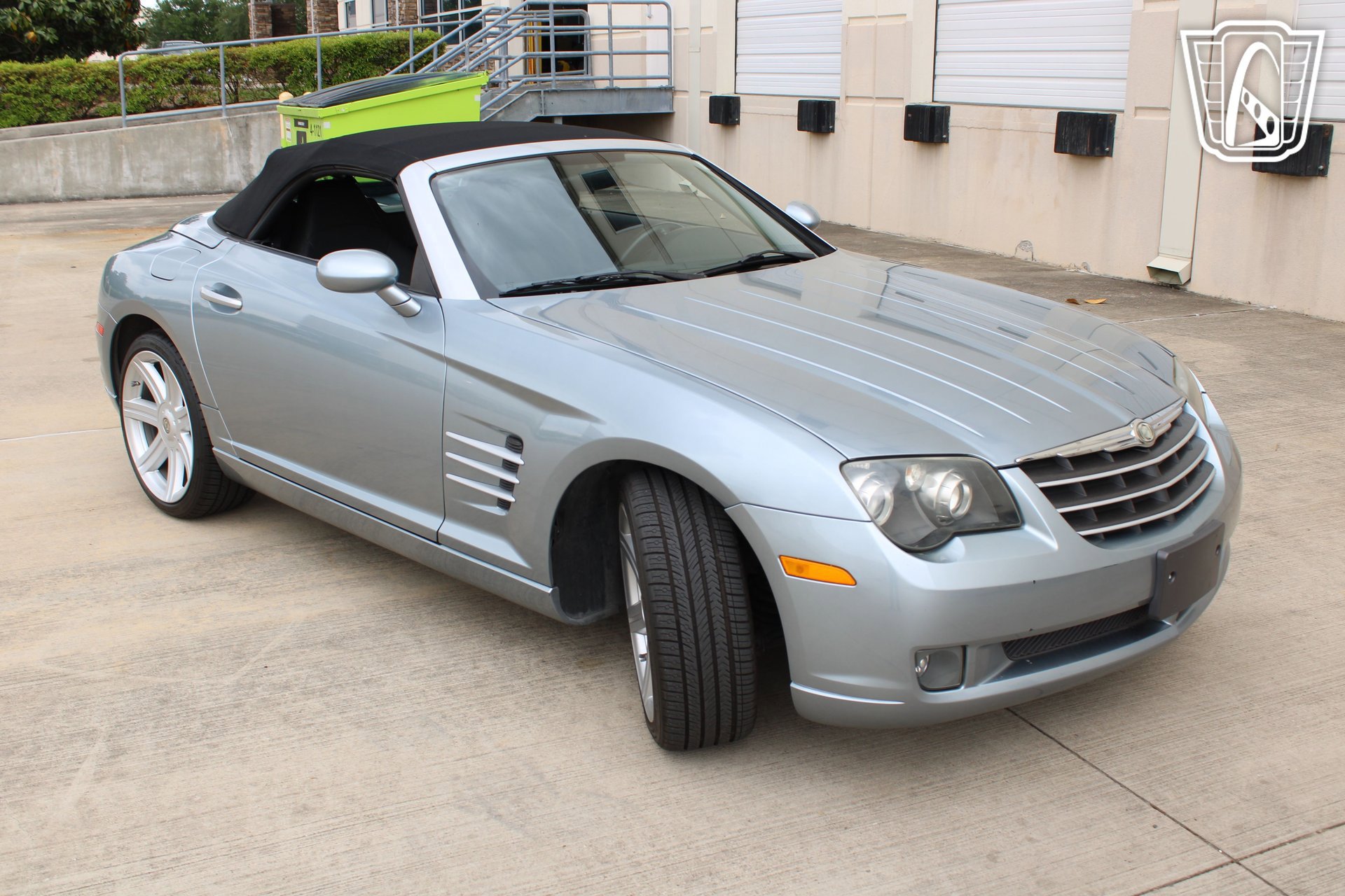 Used 2005 Chrysler Crossfire Limited image 28