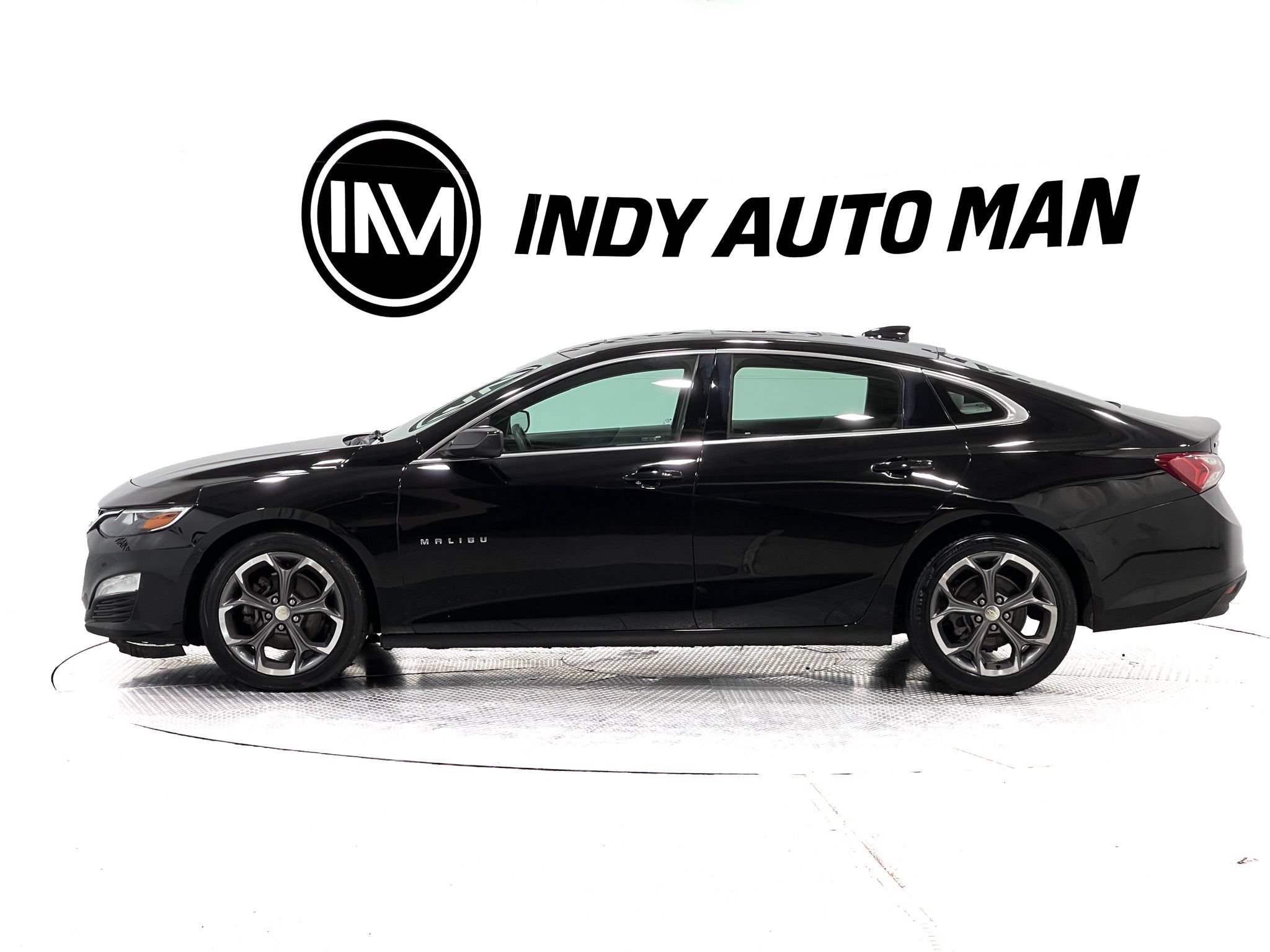 Used 2021 Chevrolet Malibu LT FWD image 7