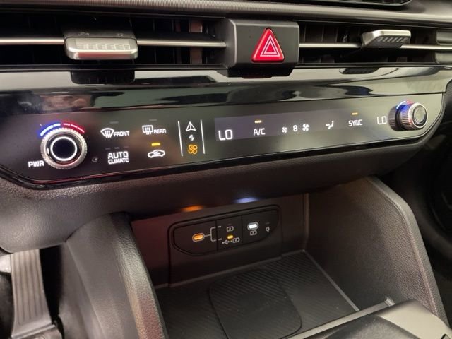 New 2026 Kia Sportage EX w/ EX Panorama Roof Package image 31