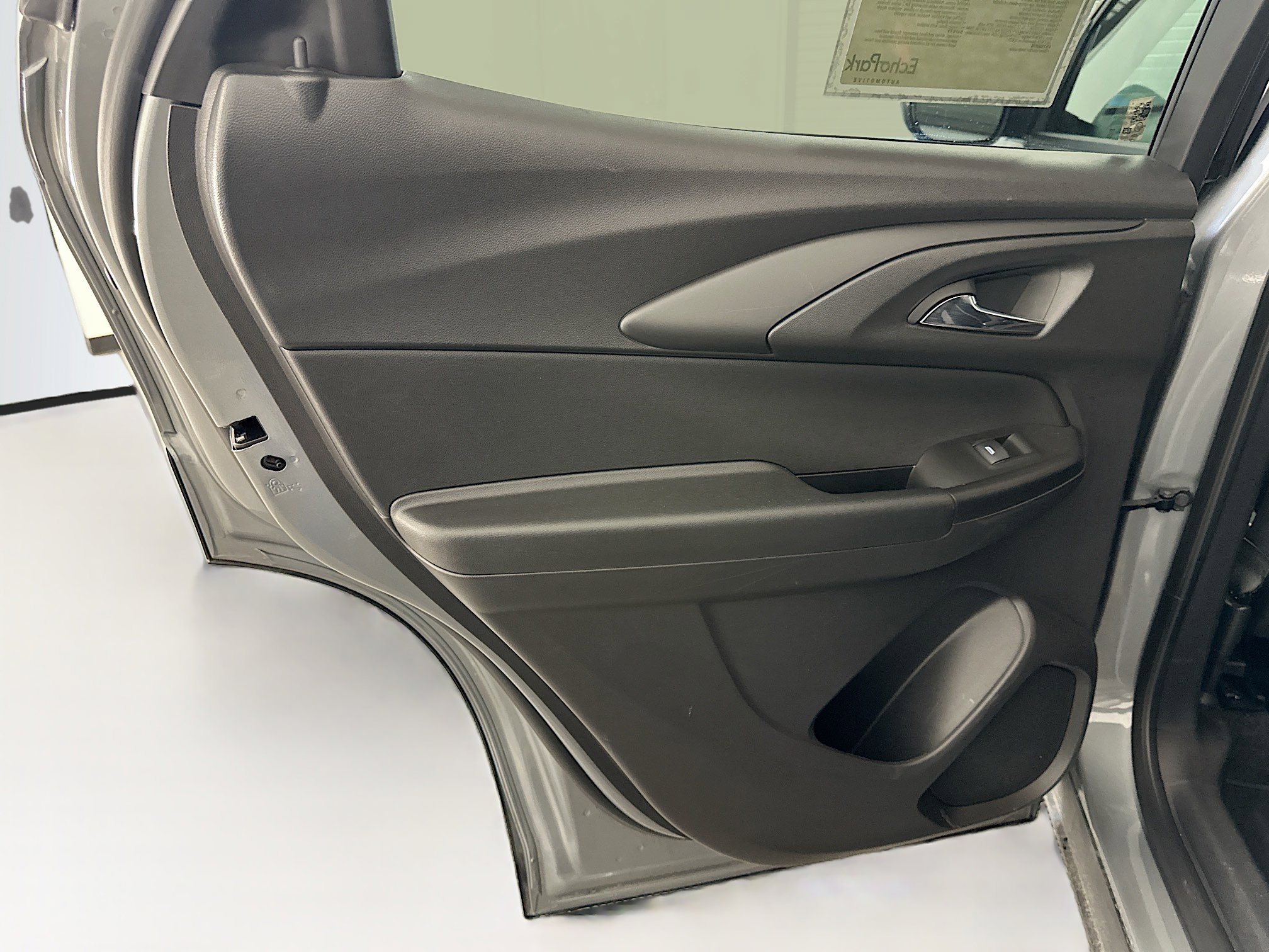 Used 2025 Chevrolet TrailBlazer LT image 27