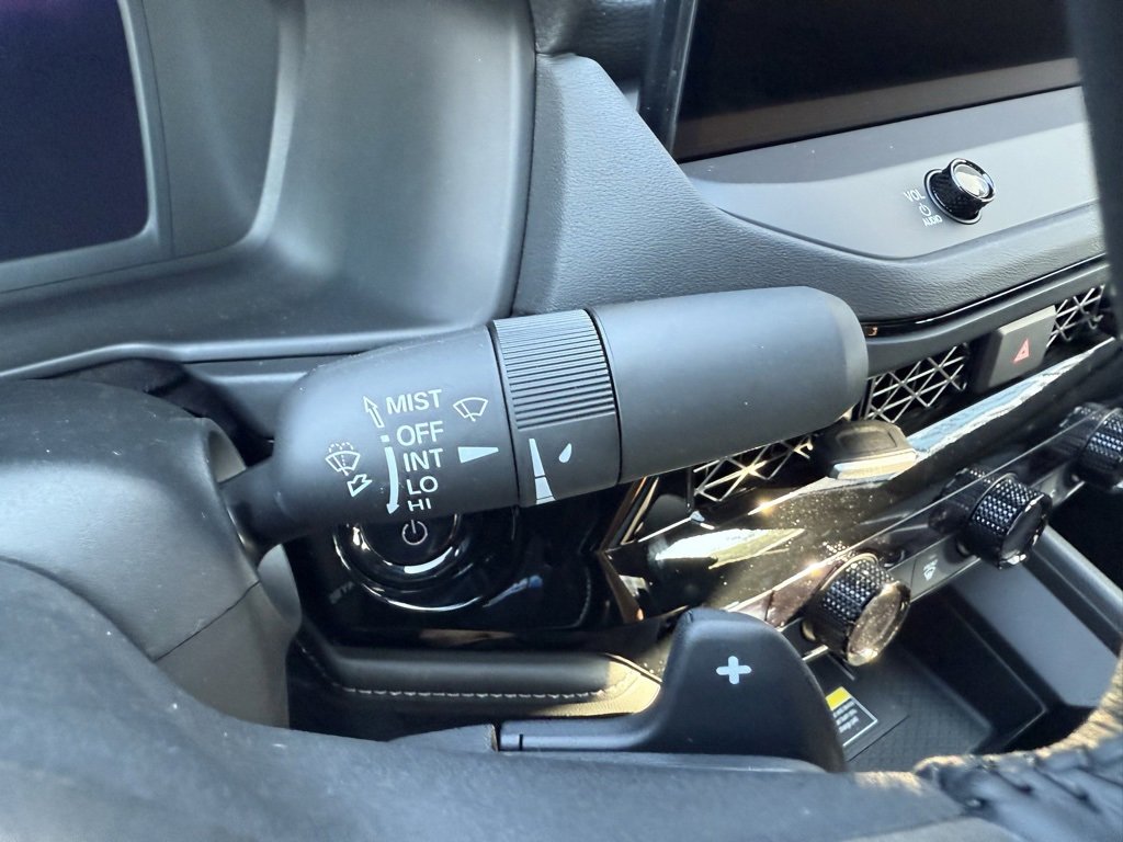 Used 2025 Honda Accord Sport image 22