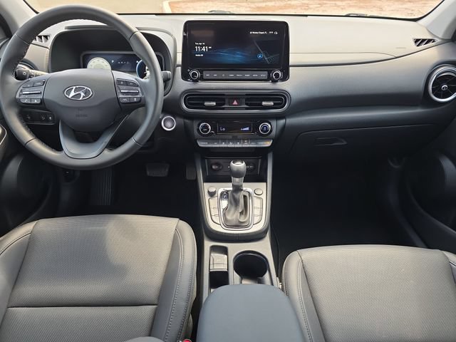 Used 2023 Hyundai Kona Limited AWD/4WD image 12