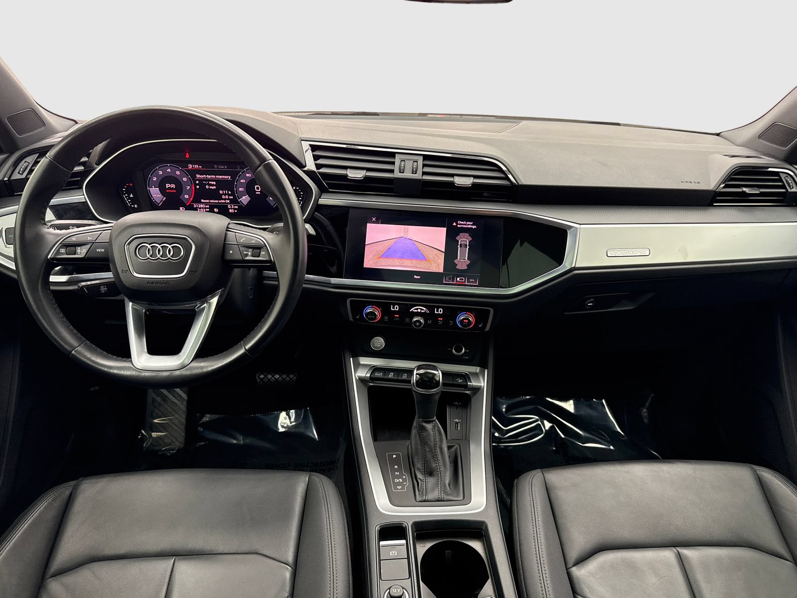 Used 2020 Audi Q3 2.0T Premium w/ Convenience Package AWD/4WD image 20
