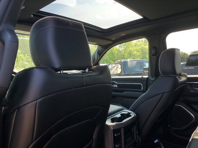 New 2026 RAM 1500 Laramie w/ Sport Appearance Package AWD/4WD image 10