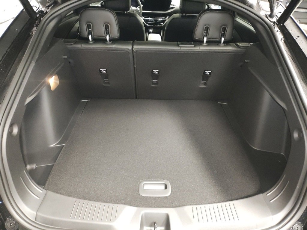 New 2026 Buick Envista Avenir image 16