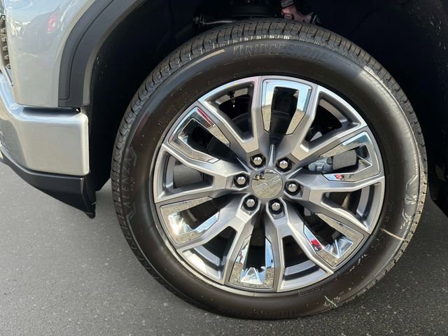 New 2026 GMC Sierra 1500 Denali w/ Denali Reserve Package AWD/4WD image 10